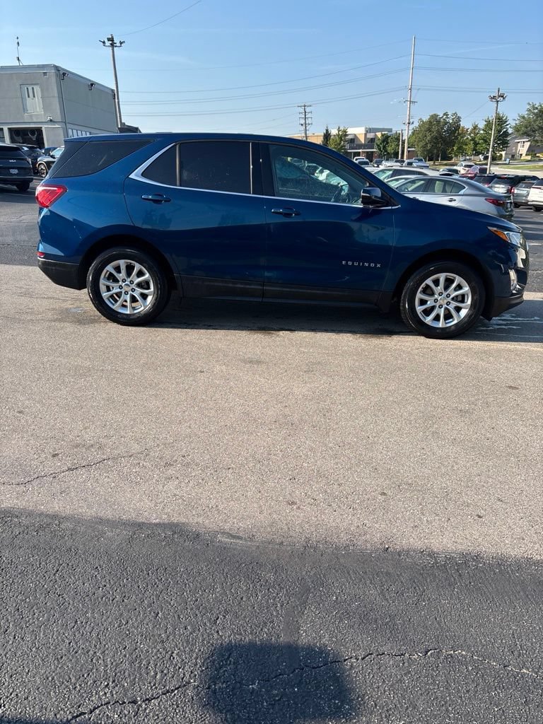 Used 2019 Chevrolet Equinox LT FWD image 4