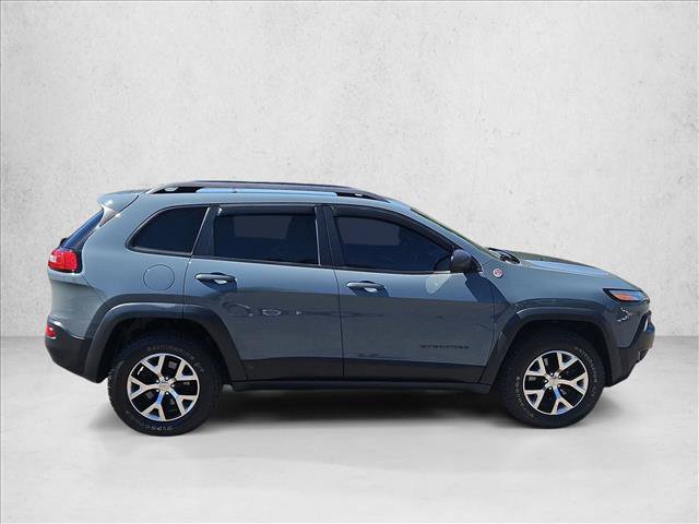 Used 2014 Jeep Cherokee Trailhawk w/ Leather Interior Group AWD/4WD image 4