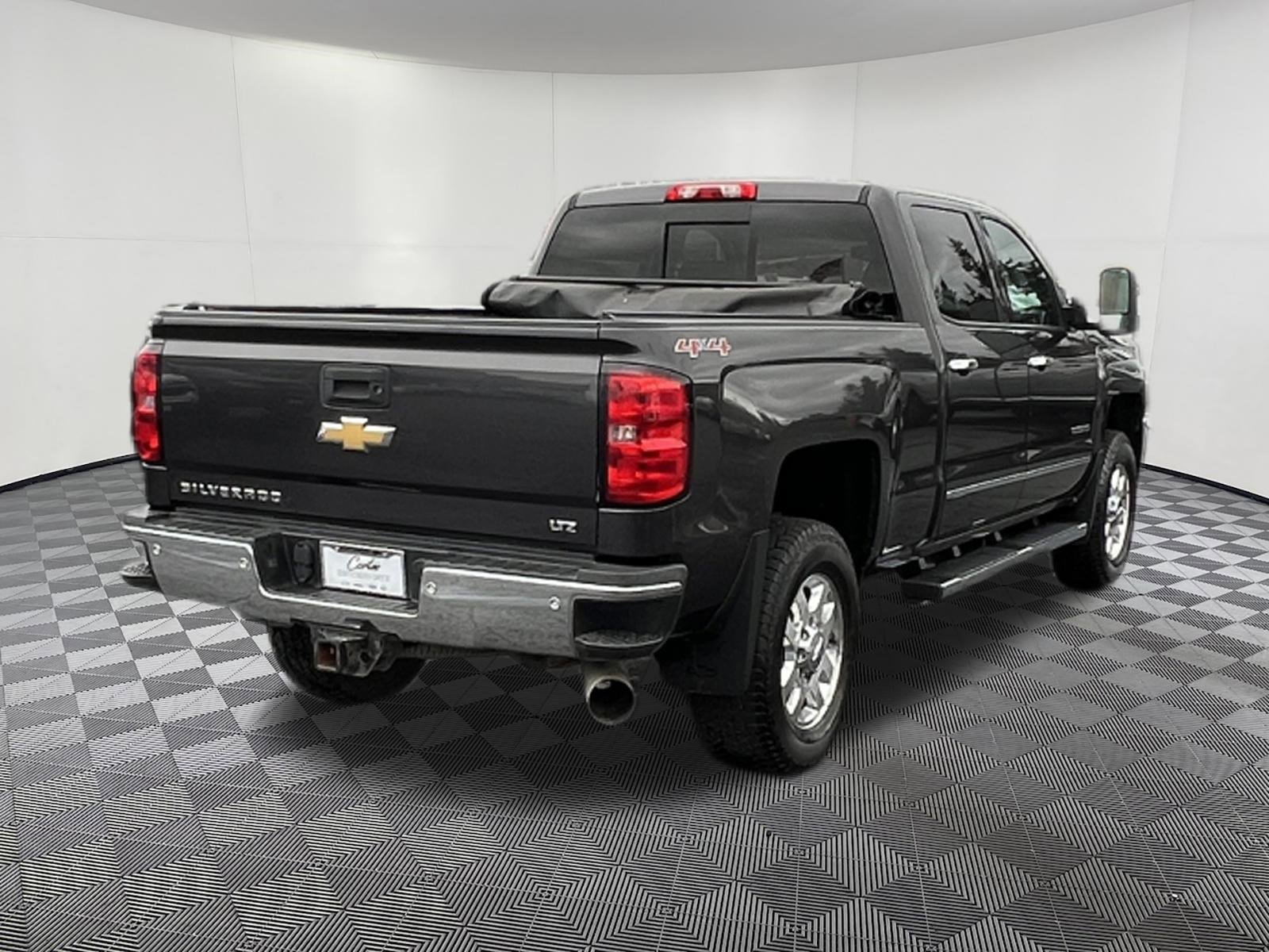 Used 2015 Chevrolet Silverado 3500 LTZ w/ Duramax Plus Package AWD/4WD image 6