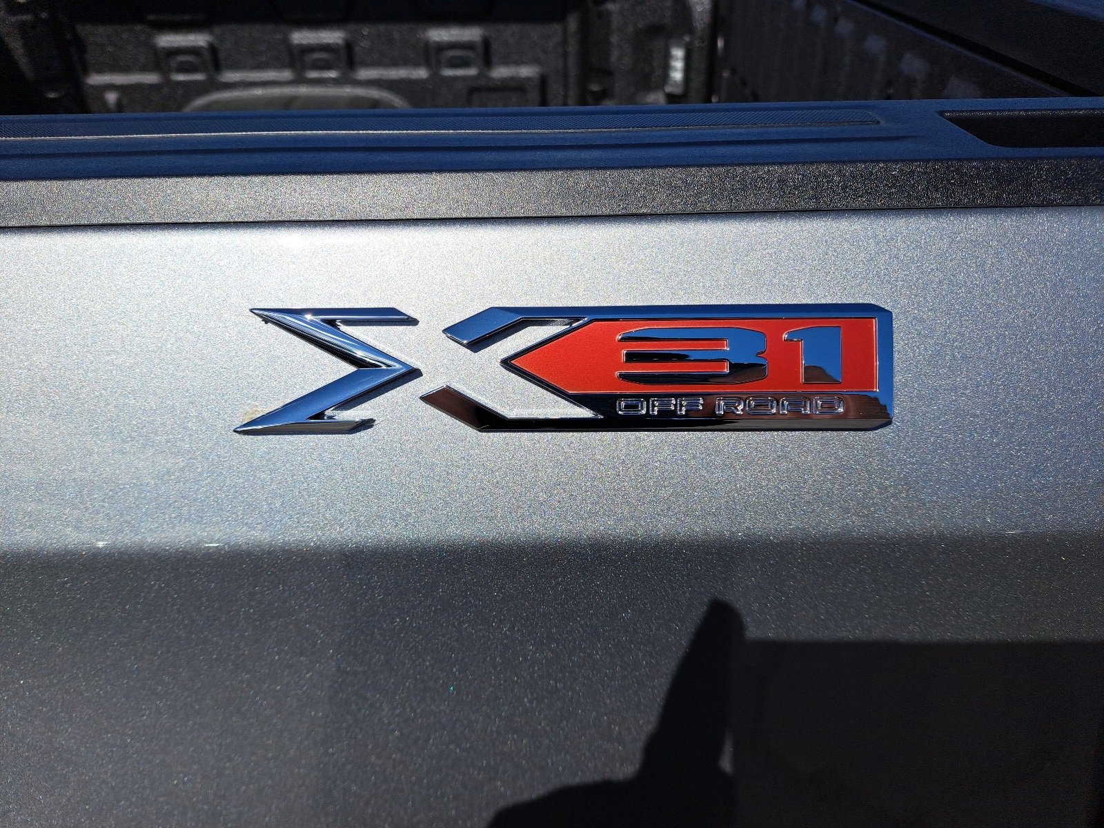 New 2026 GMC Sierra 1500 SLT w/ SLT Premium Package image 17
