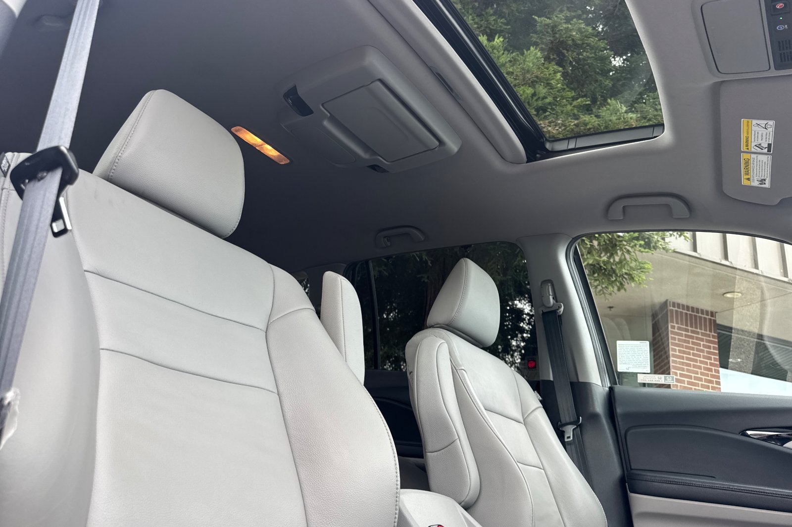 Used 2020 Honda Pilot Touring image 16