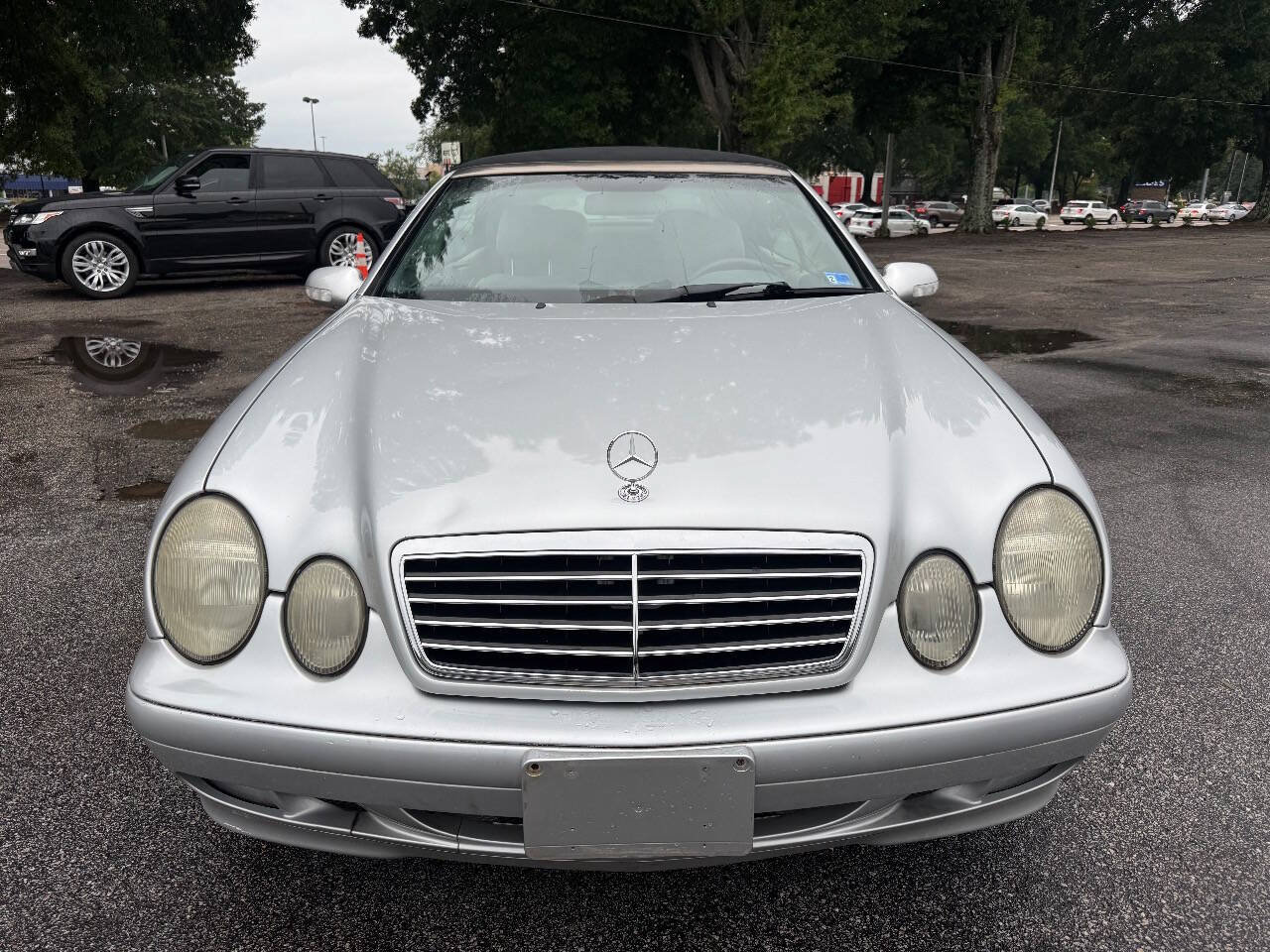 Used 2002 Mercedes-Benz CLK 320 Cabriolet image 2