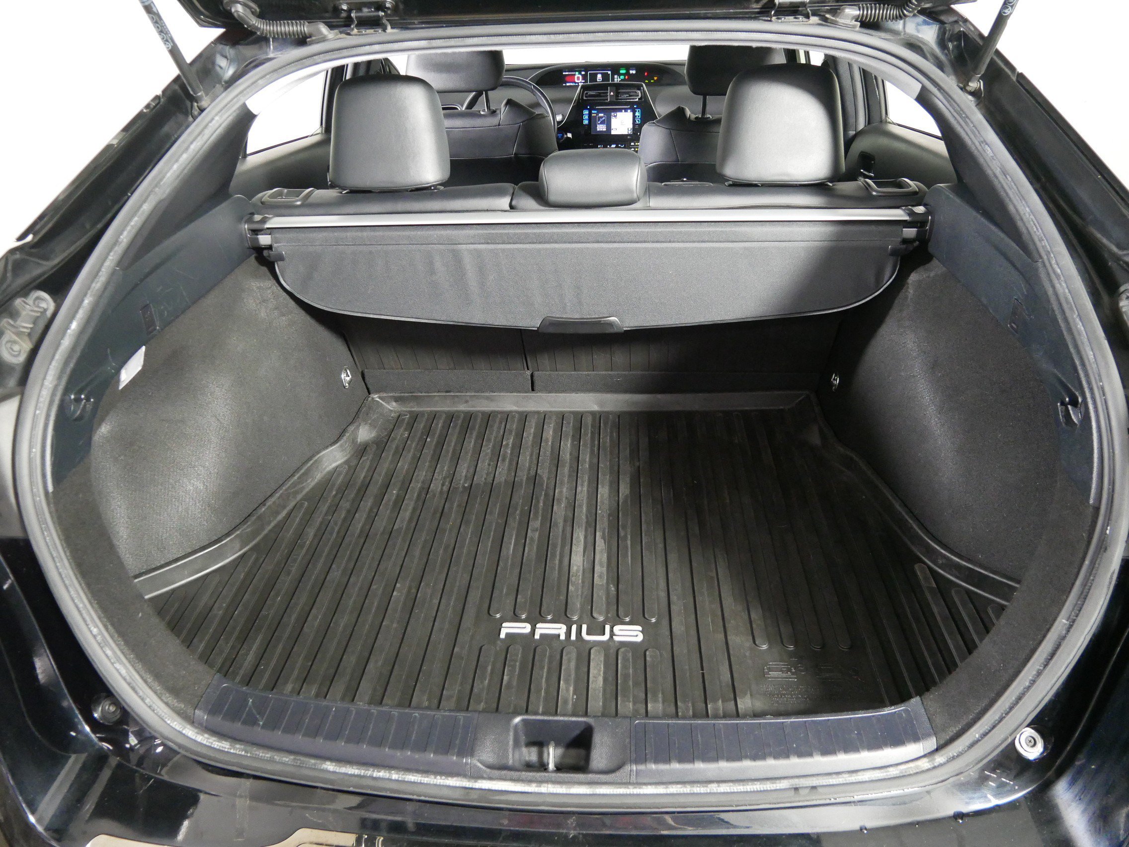 Used 2017 Toyota Prius Four w/ Protection Package FWD image 18