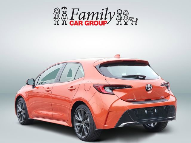 Used 2025 Toyota Corolla XSE image 3