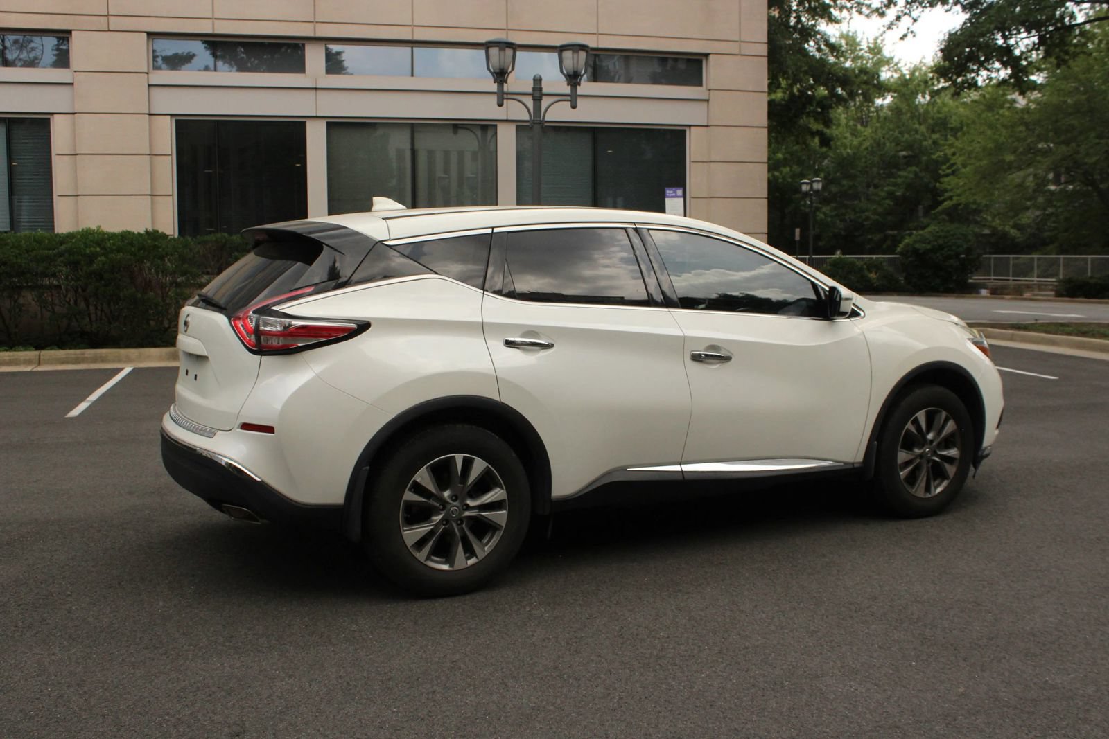 Used 2018 Nissan Murano S w/ Cargo Package FWD image 7