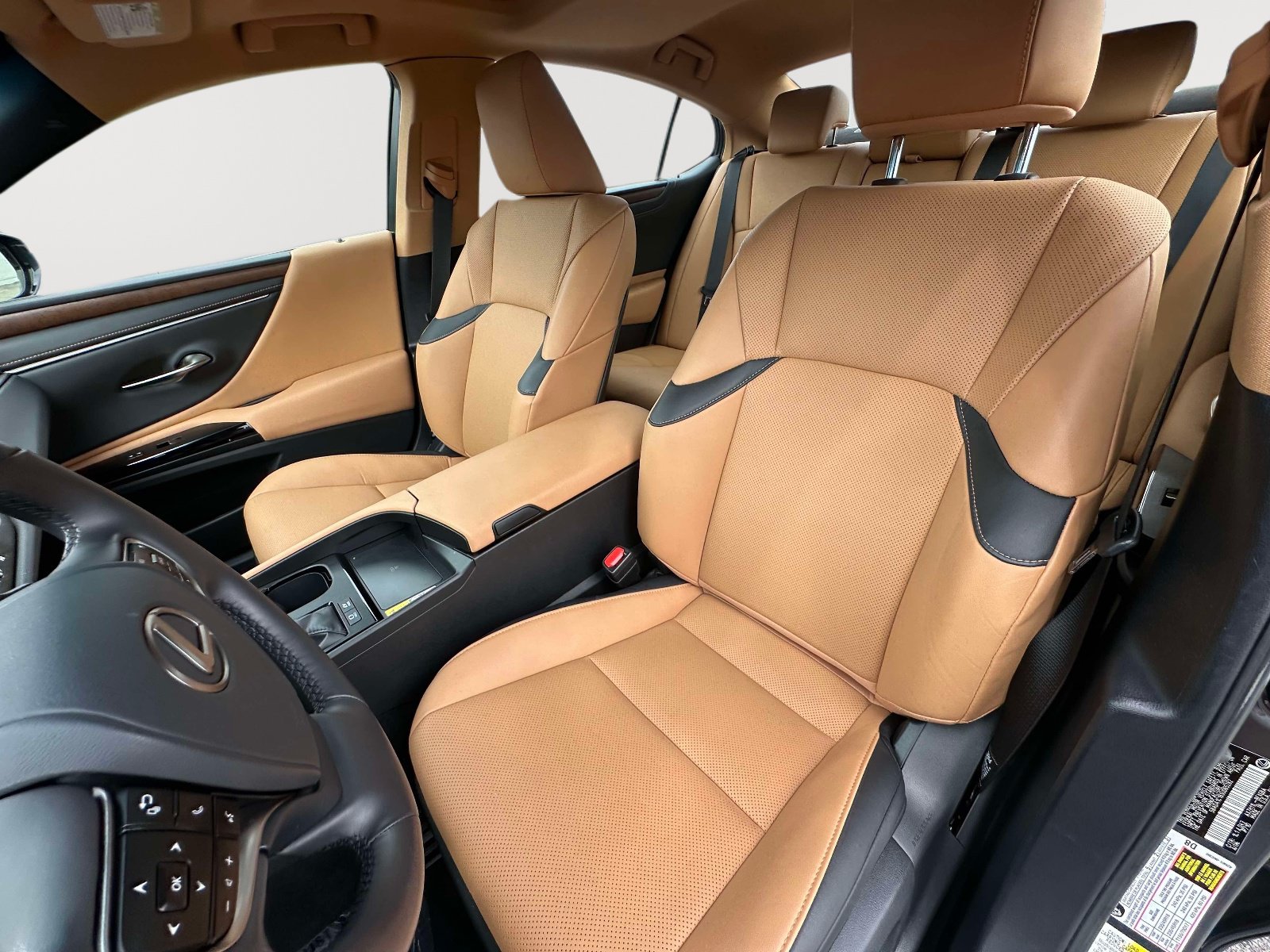 Used 2025 Lexus ES 300h w/ Premium Package FWD image 24