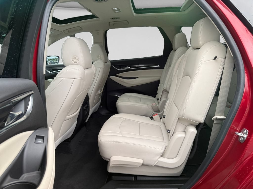 Used 2023 Buick Enclave Essence w/ Experience Buick Package AWD/4WD image 16