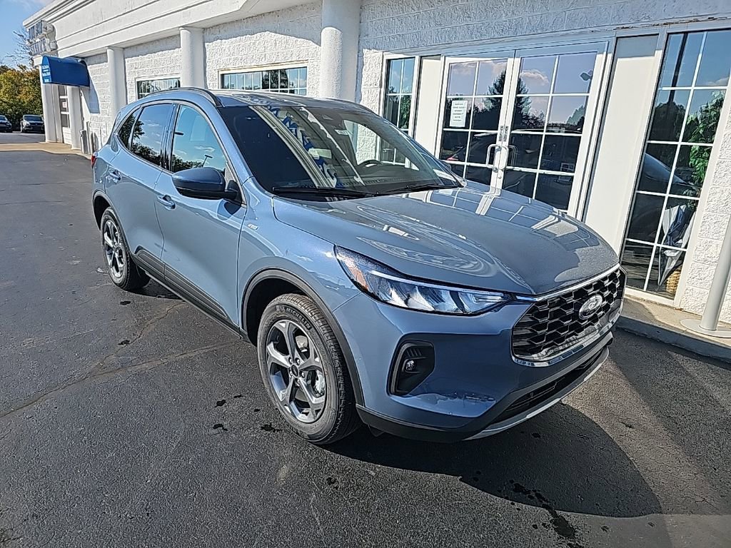 New 2026 Ford Escape ST-Line Select image 2