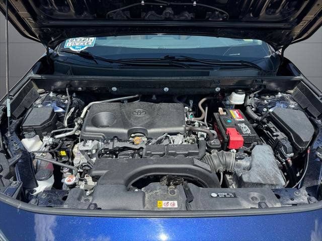 Certified 2019 Toyota RAV4 XLE Premium w/ All Weather Liner Package AWD/4WD image 51