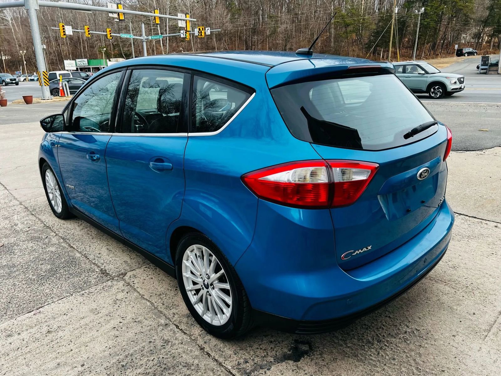 Used 2013 Ford C-MAX SEL image 12