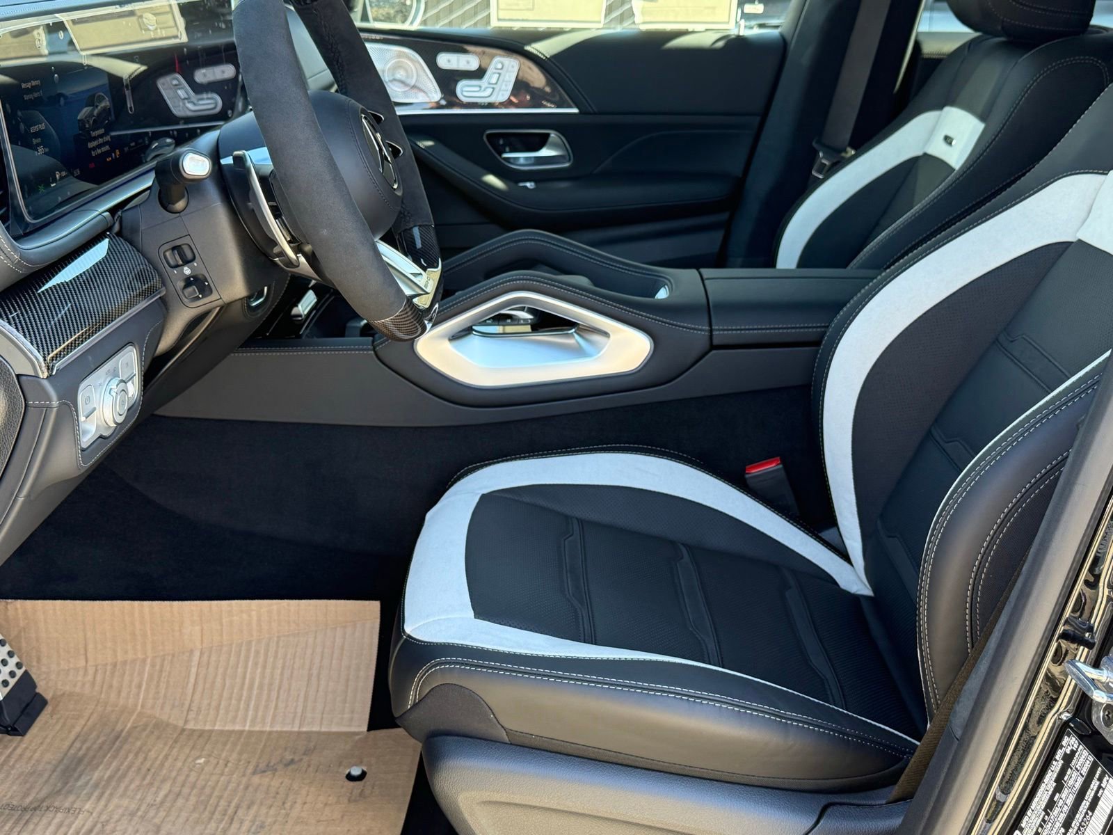 New 2026 Mercedes-Benz GLE 63 AMG S image 17