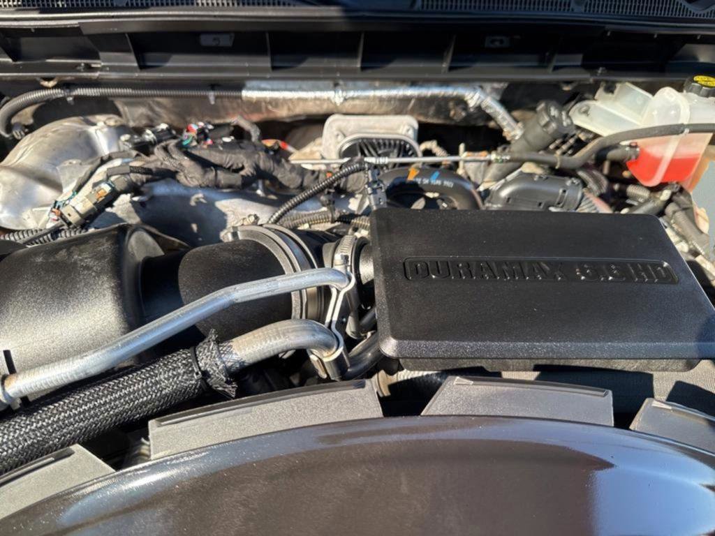 Used 2024 GMC Sierra 2500 SLT w/ SLT Premium Package image 41