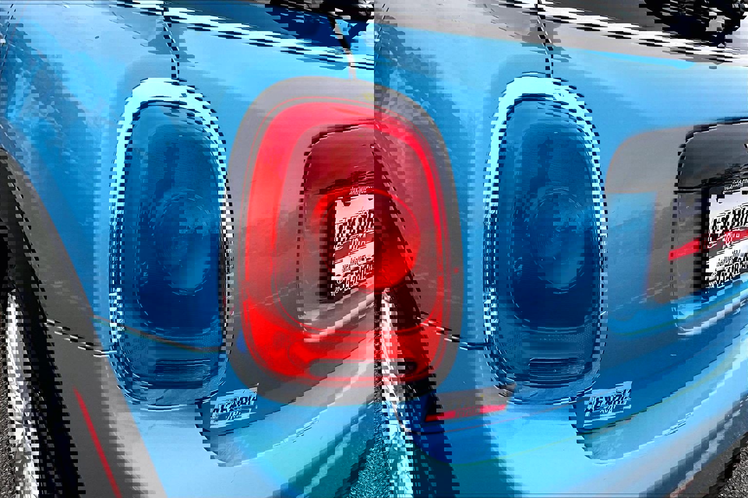 Used 2016 MINI Cooper 4-Door Hardtop image 26