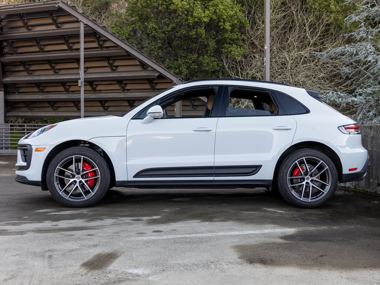 Certified 2023 Porsche Macan S image 2