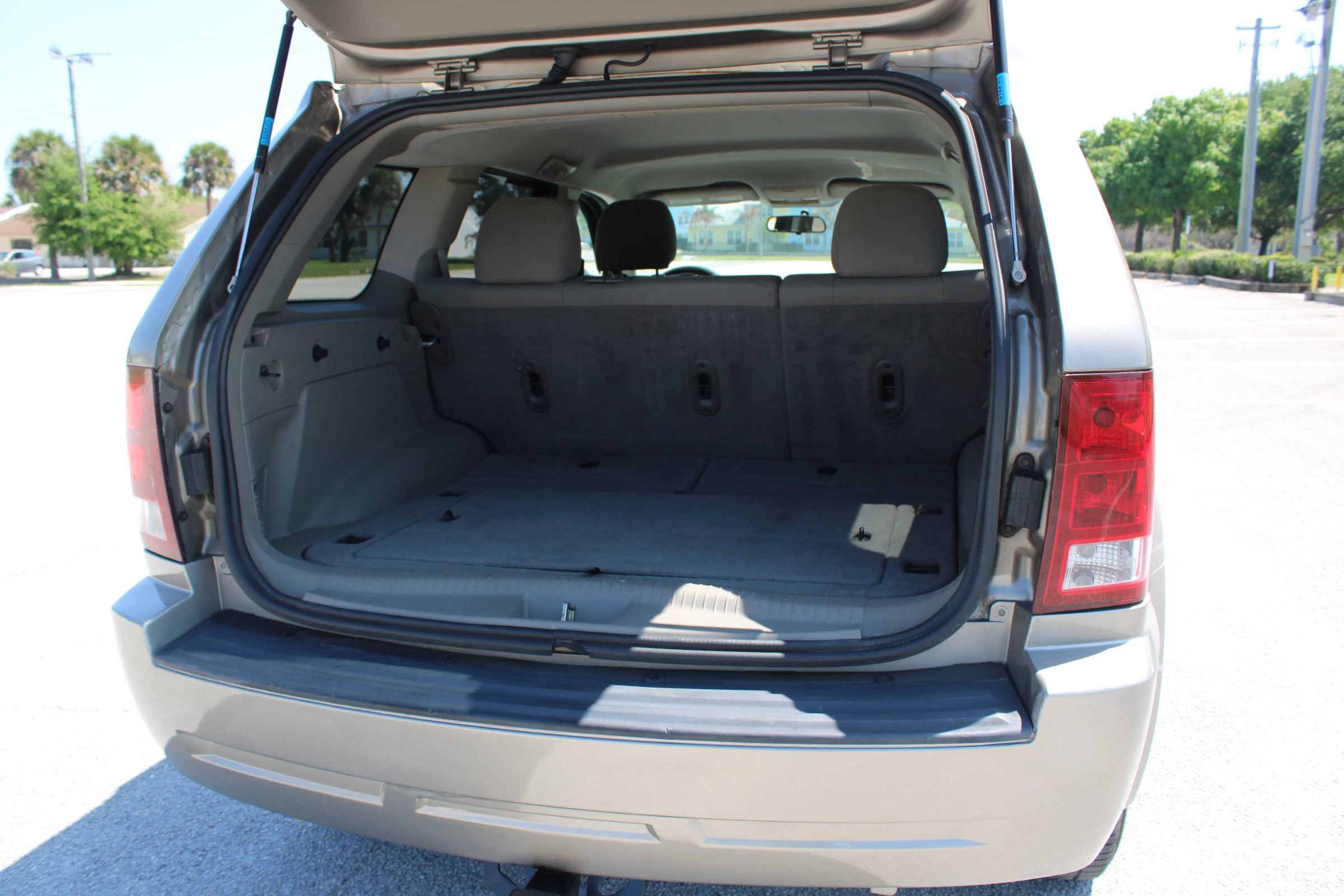 Used 2006 Jeep Grand Cherokee Laredo RWD image 19