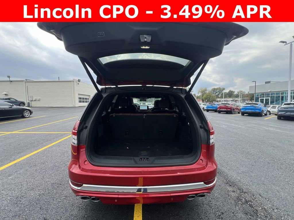 Certified 2025 Lincoln Aviator Reserve w/ Luxury Package image 27