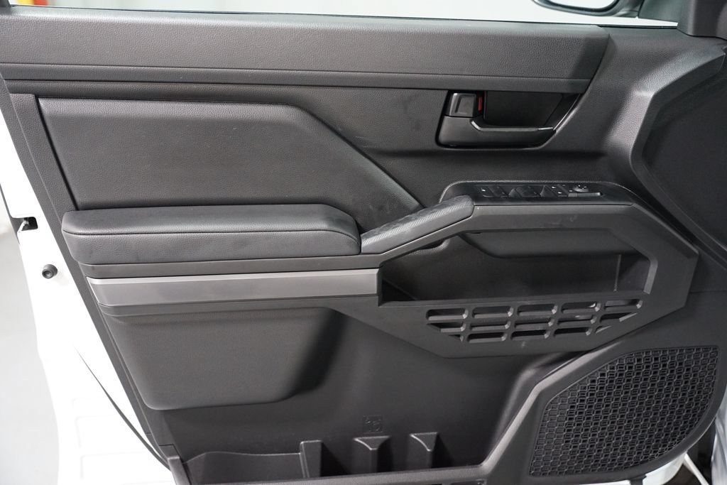 Certified 2025 Toyota Tacoma SR5 RWD image 31