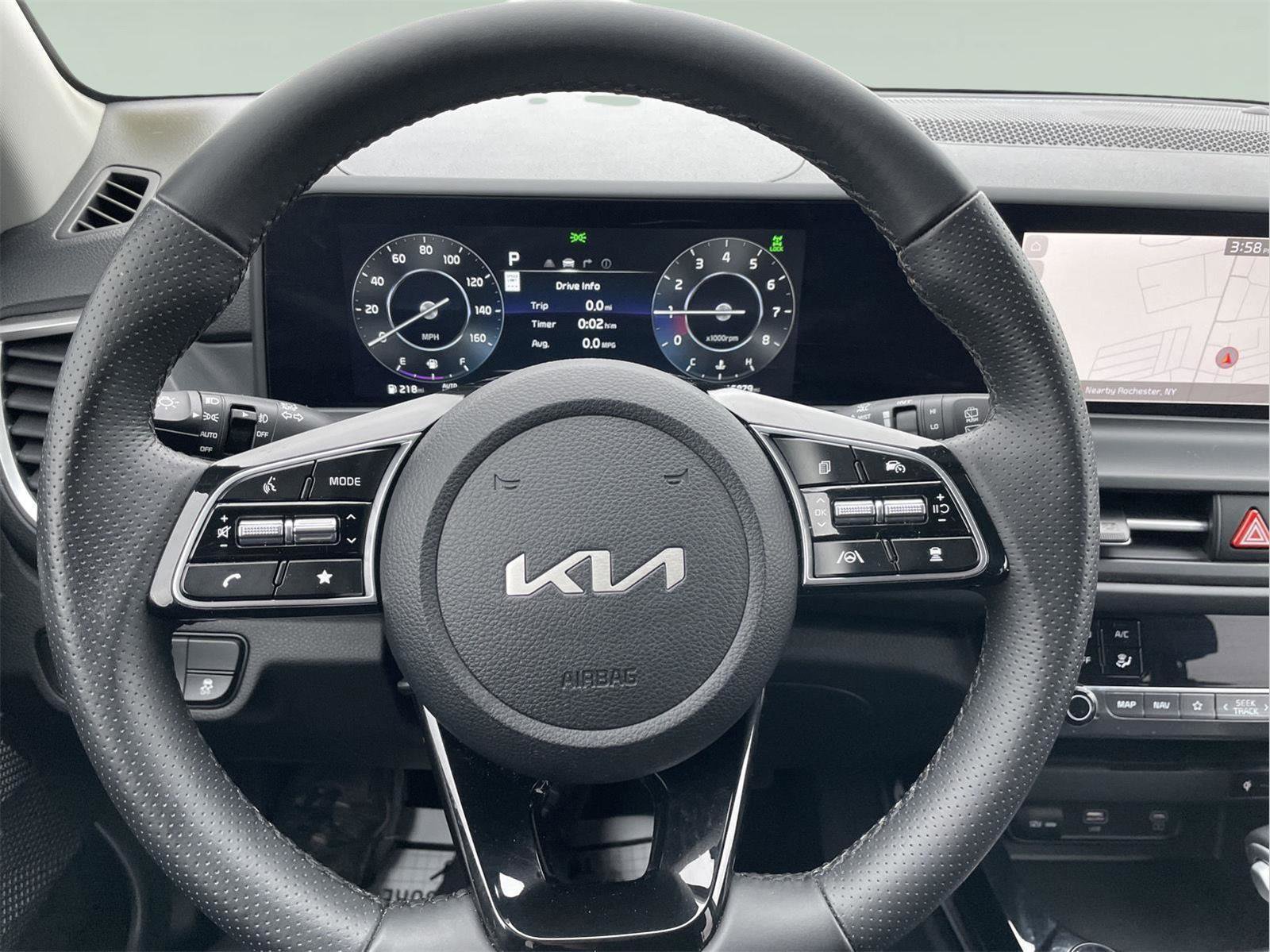 Used 2024 Kia Seltos SX image 25