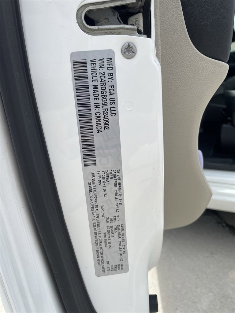 Certified 2020 Dodge Grand Caravan SE w/ UConnect Hands-Free Group image 25