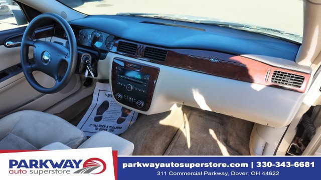 Used 2009 Chevrolet Impala LT FWD image 17