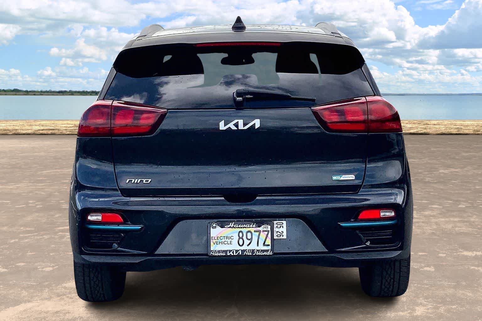 Used 2022 Kia Niro EX FWD image 5