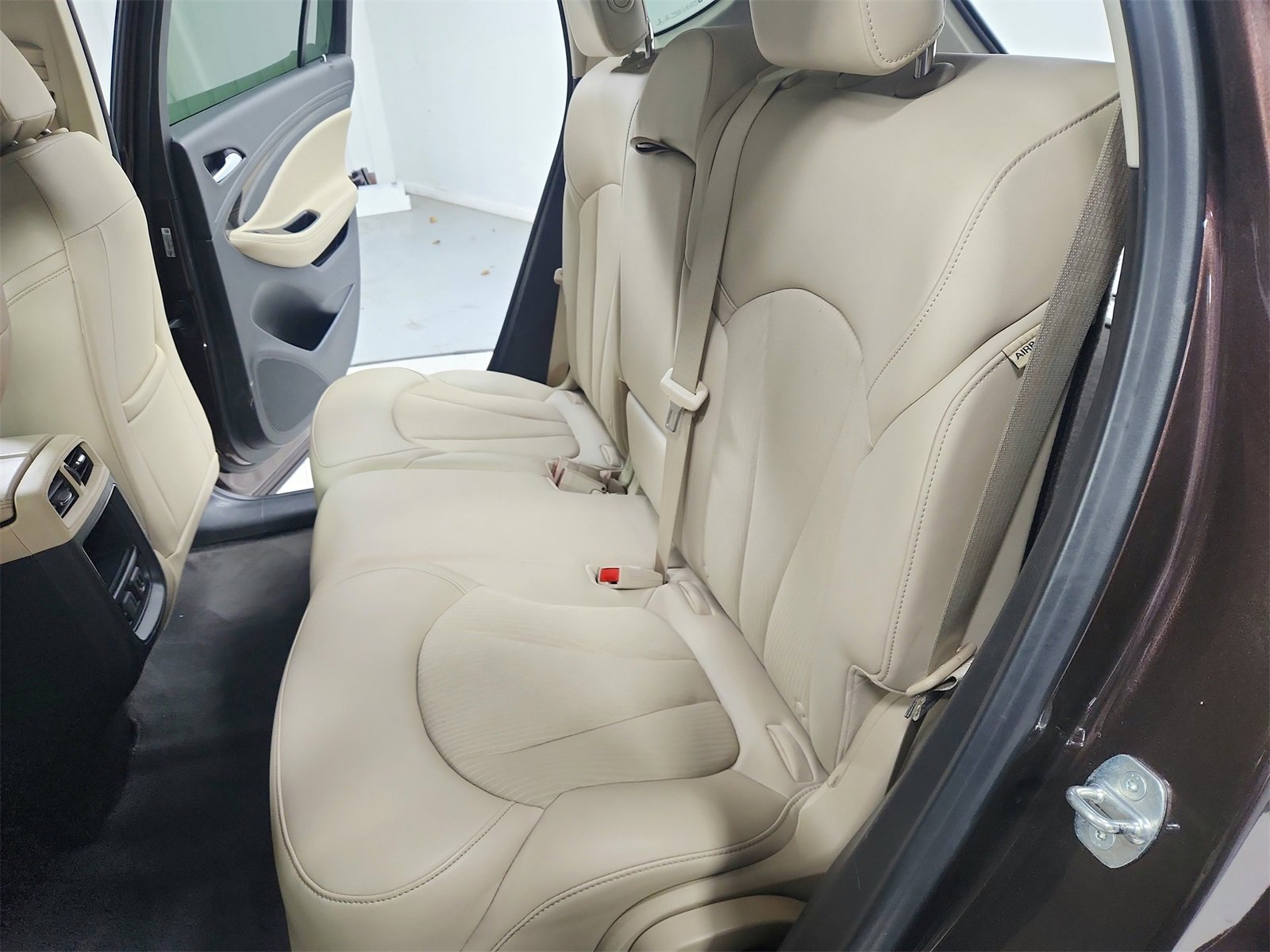 Used 2020 Buick Envision Preferred image 31