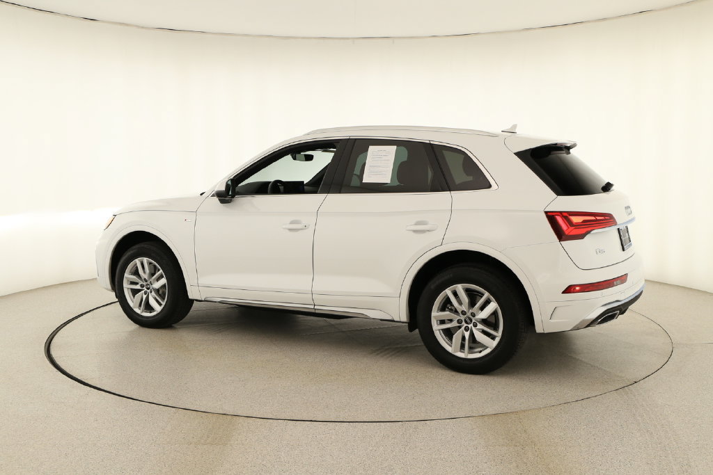 Certified 2024 Audi Q5 2.0T Premium AWD/4WD image 3