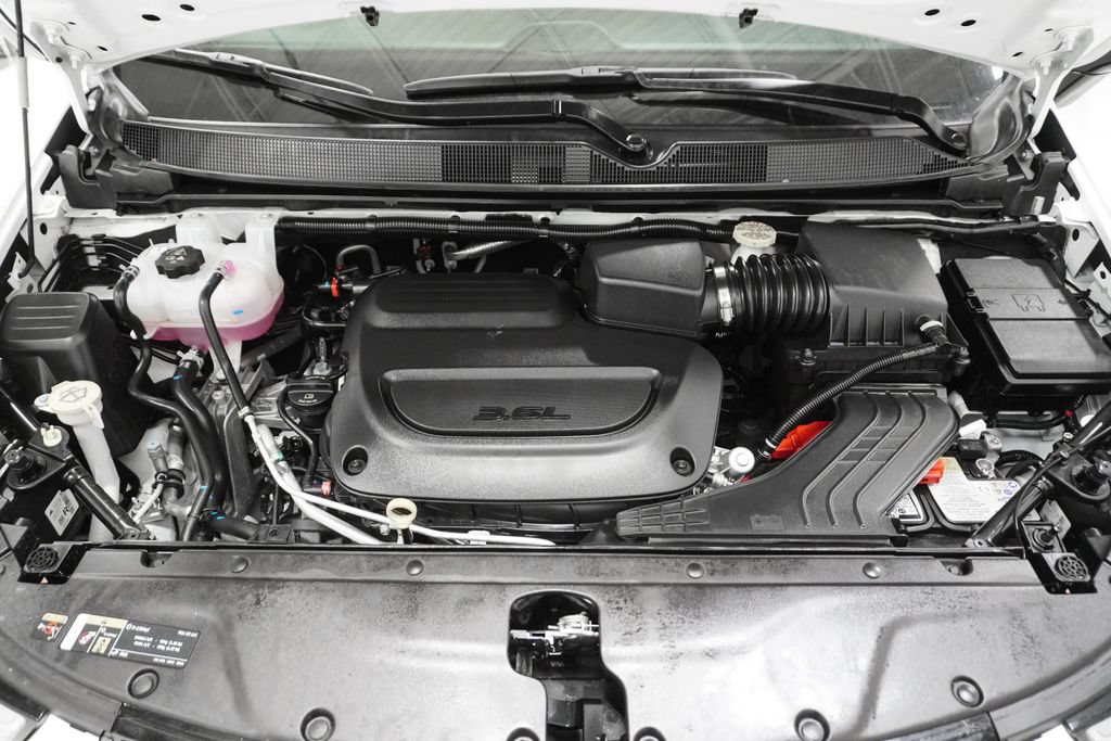 New 2026 Chrysler Pacifica Select FWD image 8