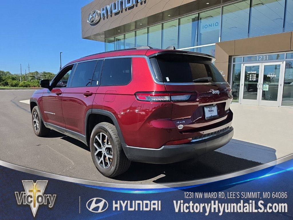 Used 2024 Jeep Grand Cherokee L Limited w/ Trailer Tow Package AWD/4WD image 3