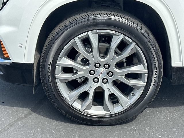 Certified 2025 GMC Acadia Denali w/ Super Cruise Package AWD/4WD image 33