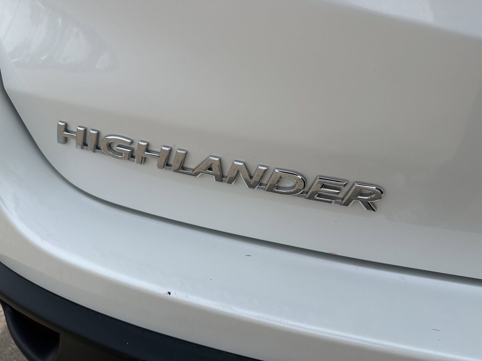 Used 2019 Toyota Highlander XLE AWD/4WD image 6