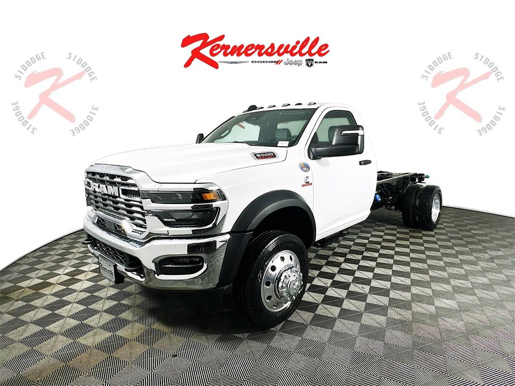 New 2026 RAM 5500 Tradesman w/ Chrome Appearance Group image 3