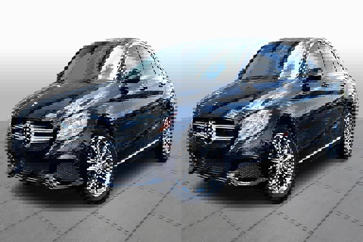 Used 2016 Mercedes-Benz C 300 4MATIC Sedan image 37