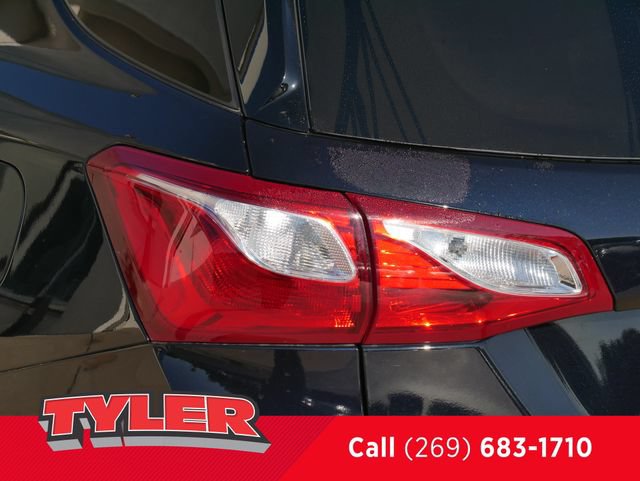 Used 2020 Chevrolet Equinox LT w/ Driver Convenience Package FWD image 12