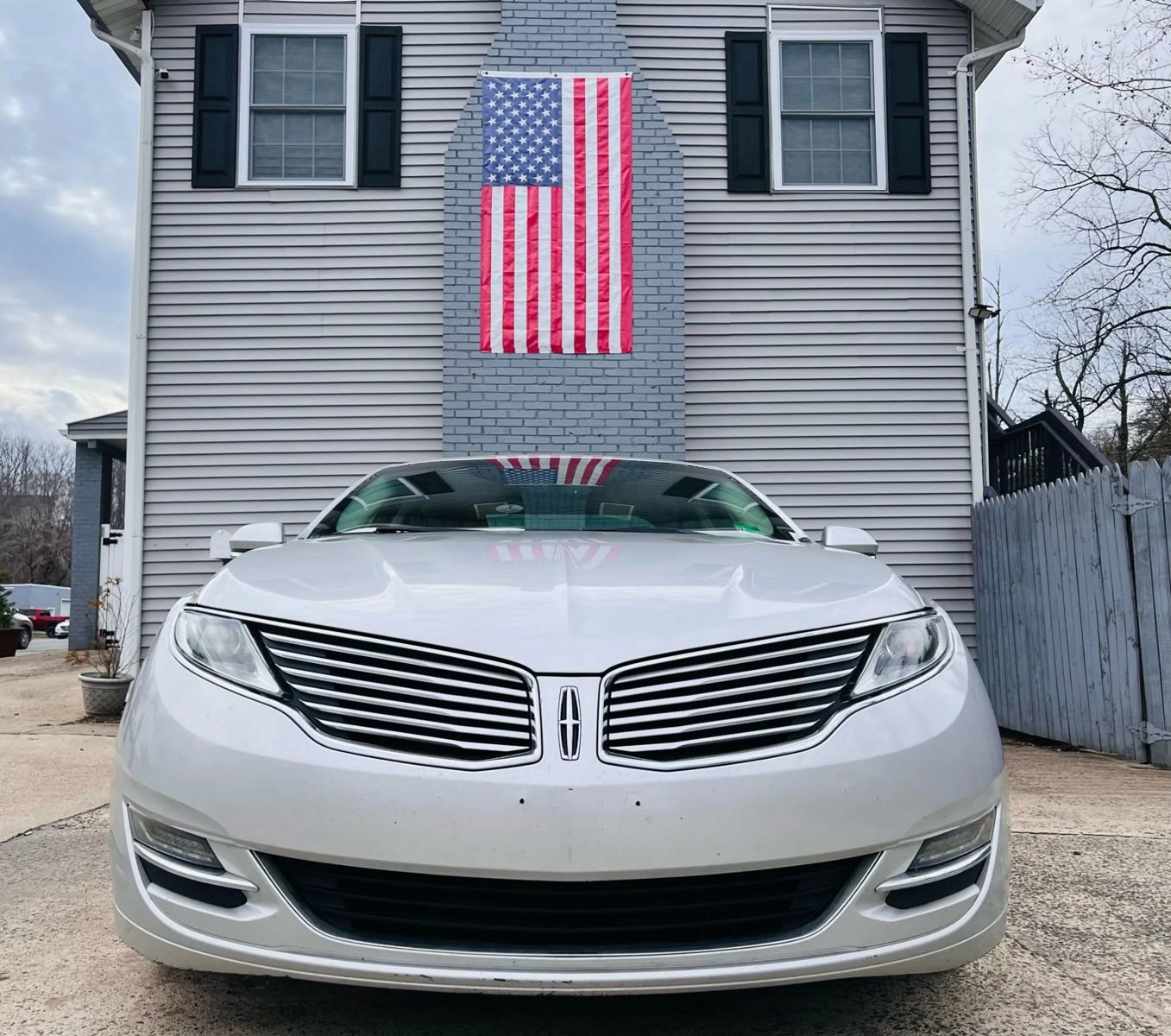 Used 2014 Lincoln MKZ AWD w/ Equipment Group 102A Reserve image 3