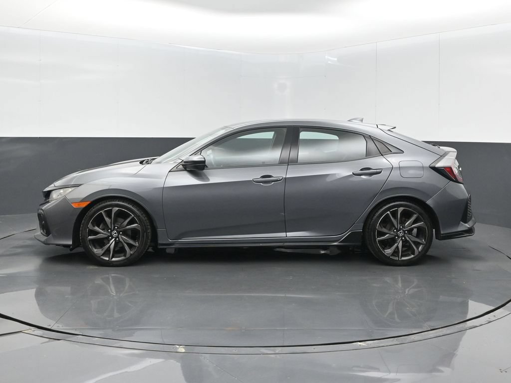 Used 2017 Honda Civic Sport image 4