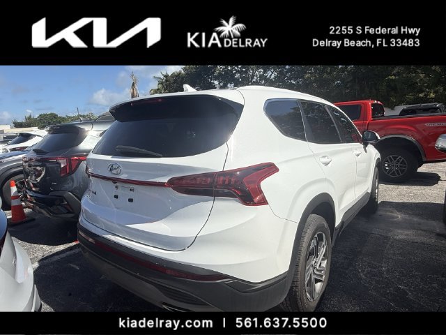 Used 2023 Hyundai Santa Fe SE FWD image 2