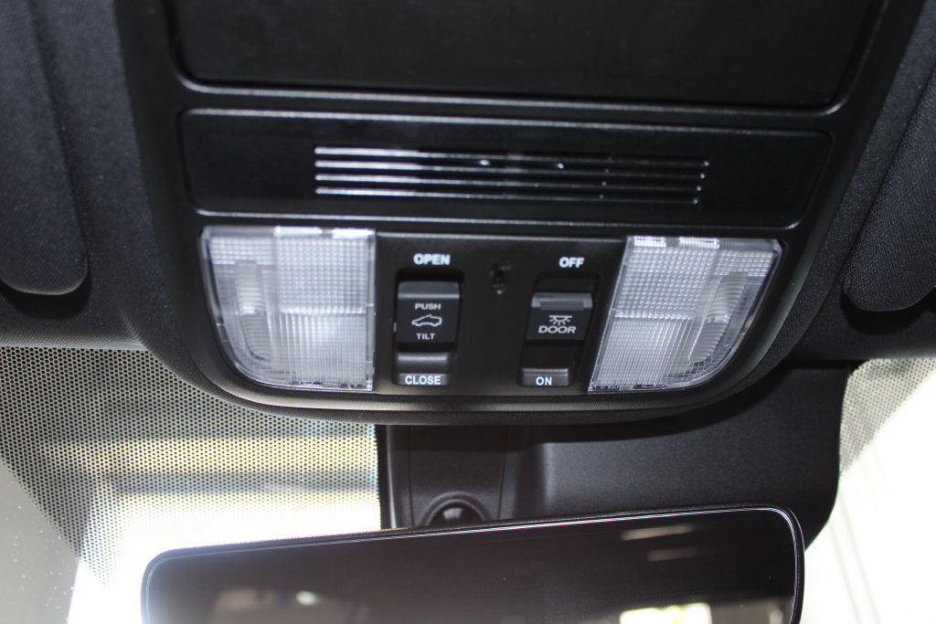 Used 2022 Honda Pilot TrailSport image 25