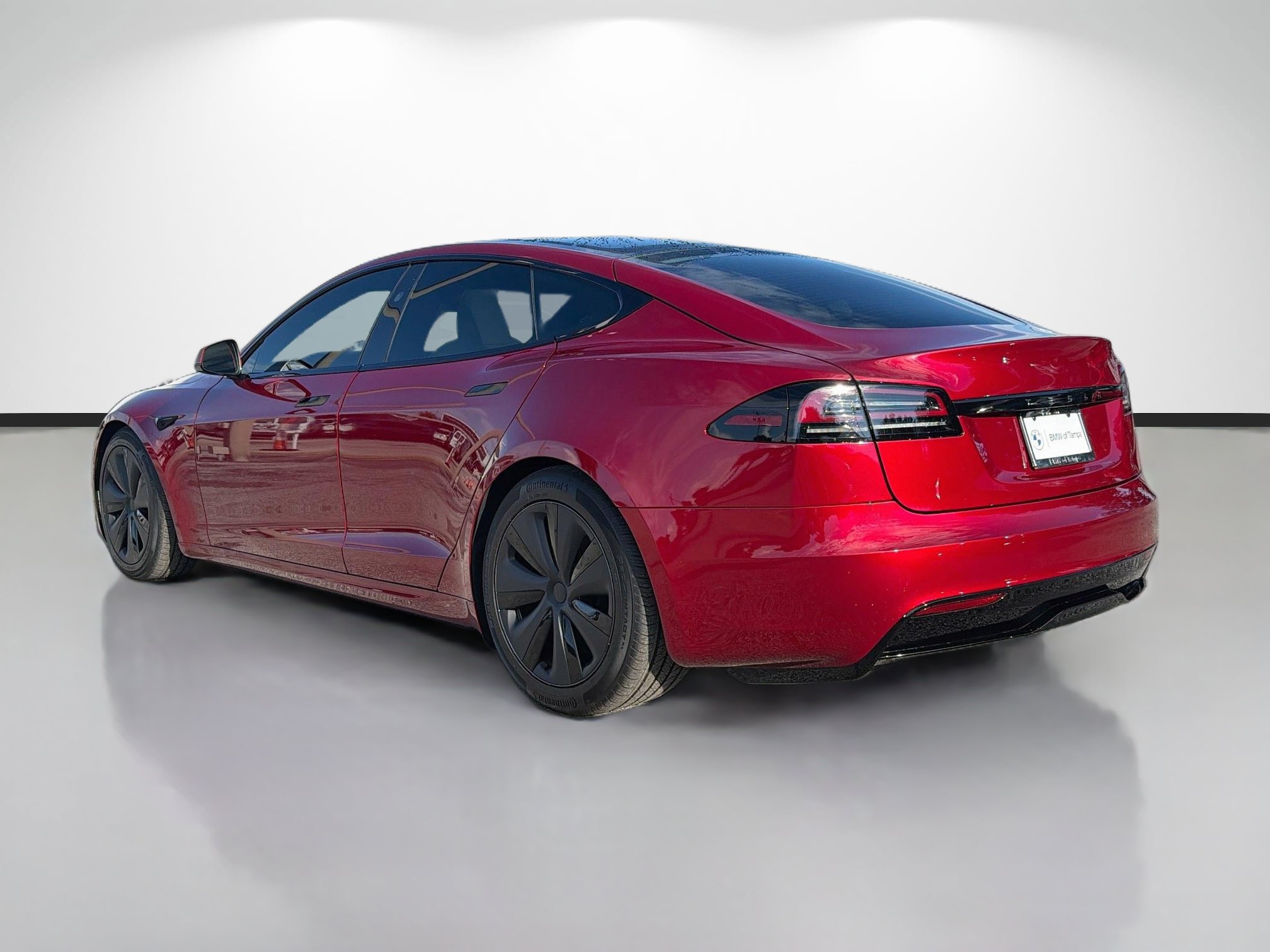 Used 2025 Tesla Model S AWD/4WD image 5