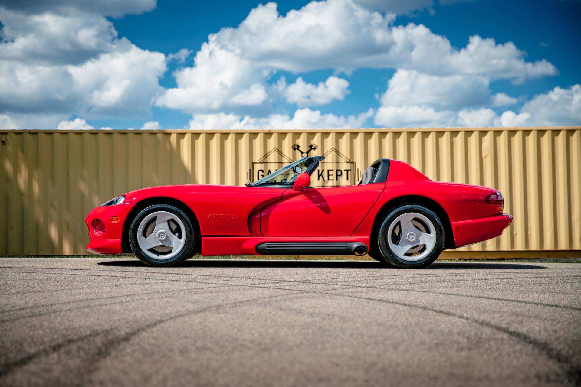 Used 1994 Dodge Viper RT/10 image 16