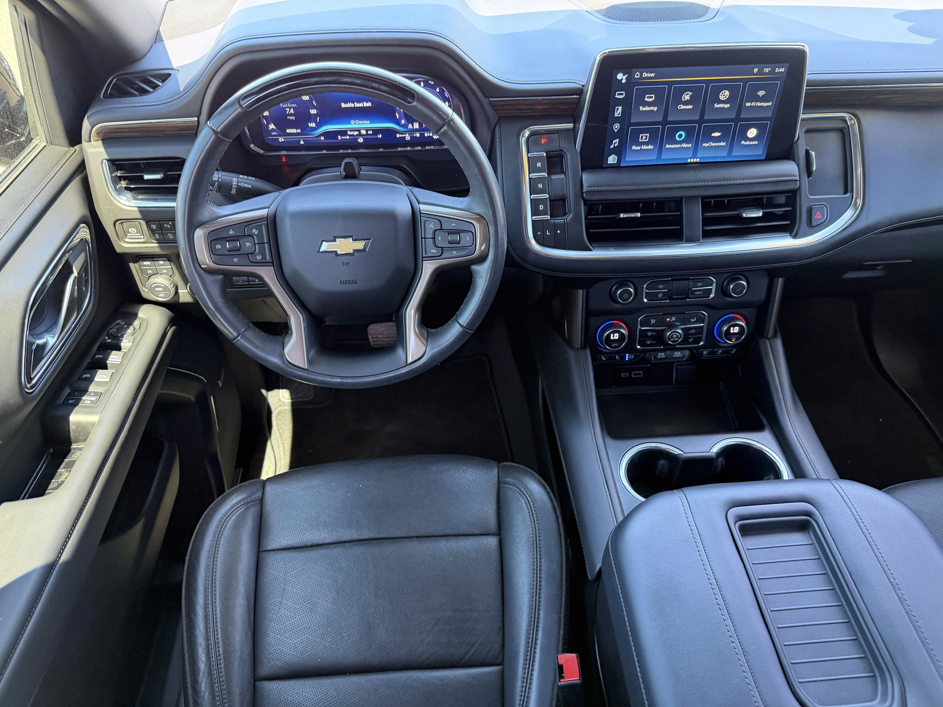 Used 2023 Chevrolet Tahoe High Country w/ Advanced Technology Package AWD/4WD image 18