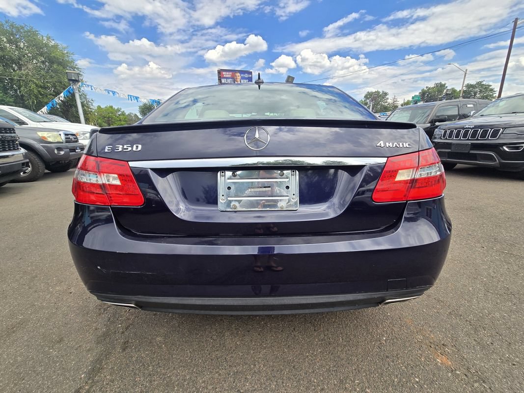Used 2011 Mercedes-Benz E 350 4MATIC Sedan image 8