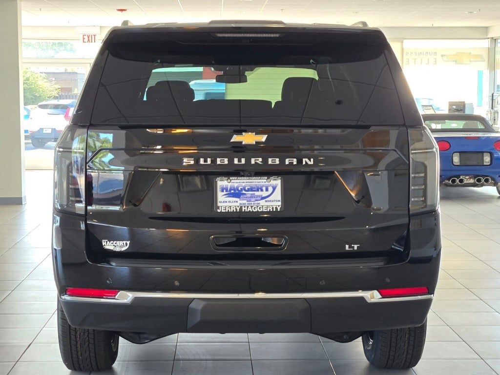 New 2026 Chevrolet Suburban LT w/ Comfort Package AWD/4WD image 13