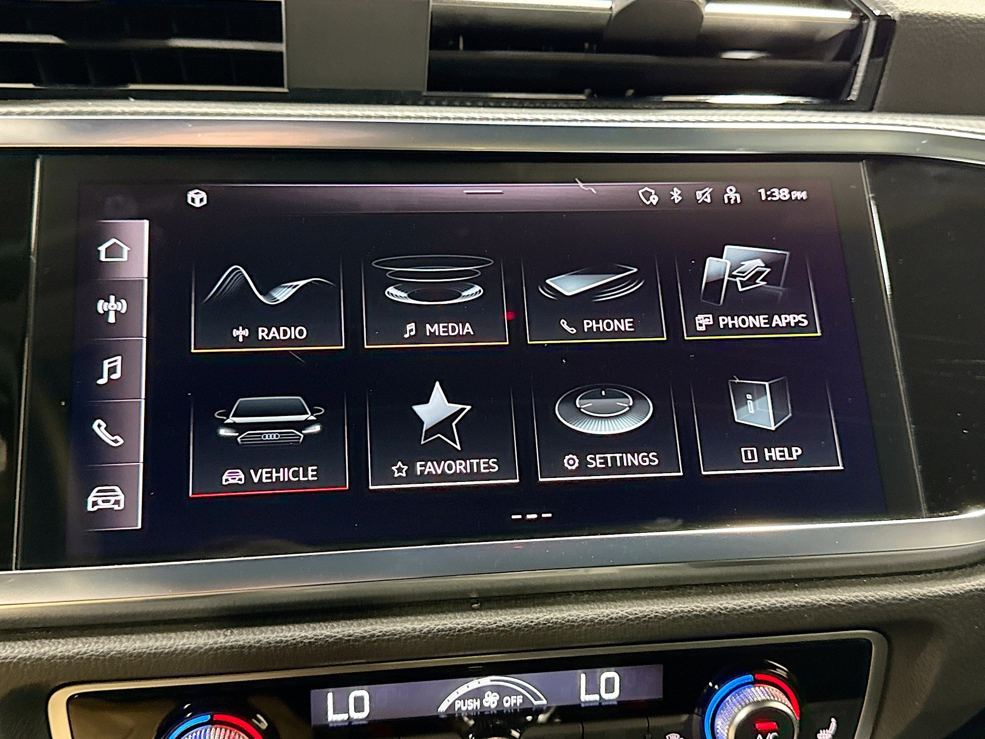 Used 2024 Audi Q3 2.0T Premium Plus image 29