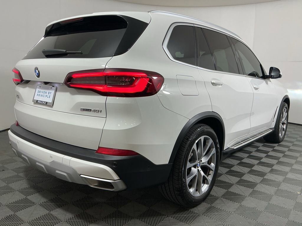 Certified 2023 BMW X5 sDrive40i w/ Premium Package image 5