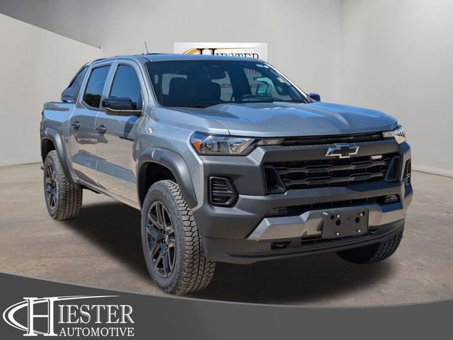 New 2025 Chevrolet Colorado Trail Boss w/ Midnight Edition image 1
