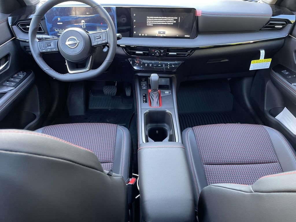 New 2026 Nissan Kicks SR w/ SR Premium Package FWD image 12
