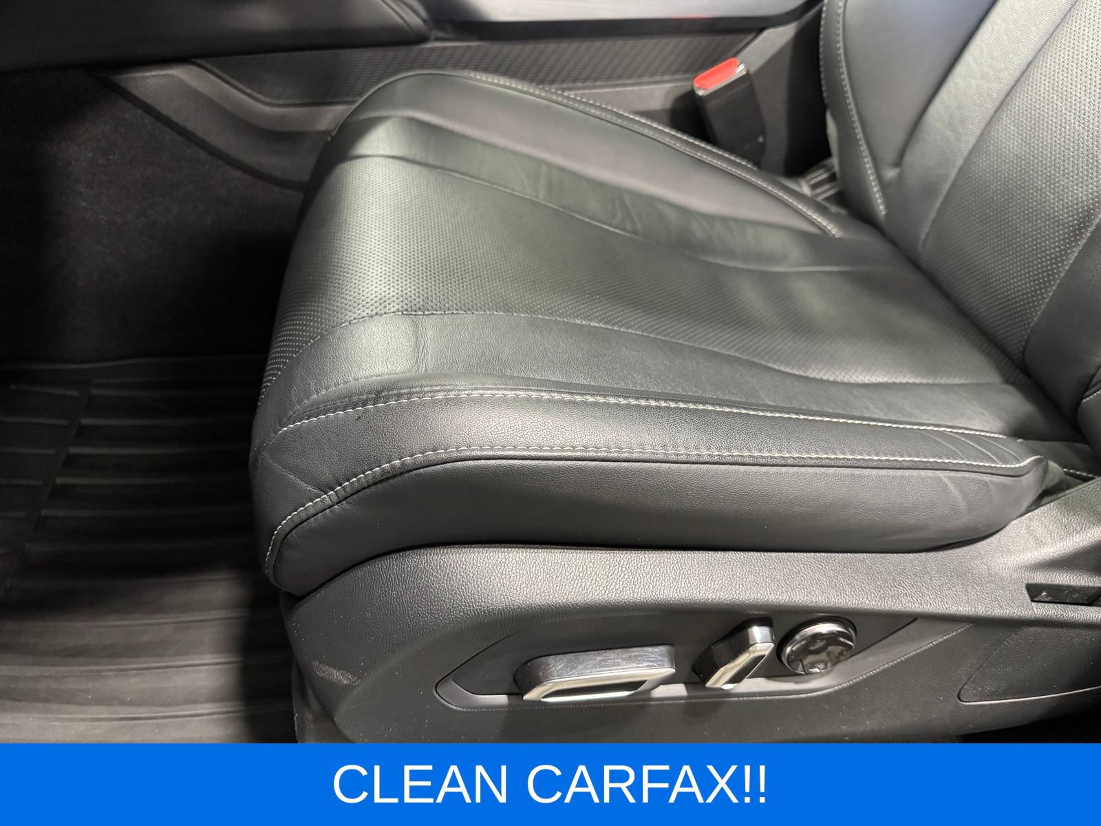 Used 2023 Acura MDX w/ Technology Package AWD/4WD image 16