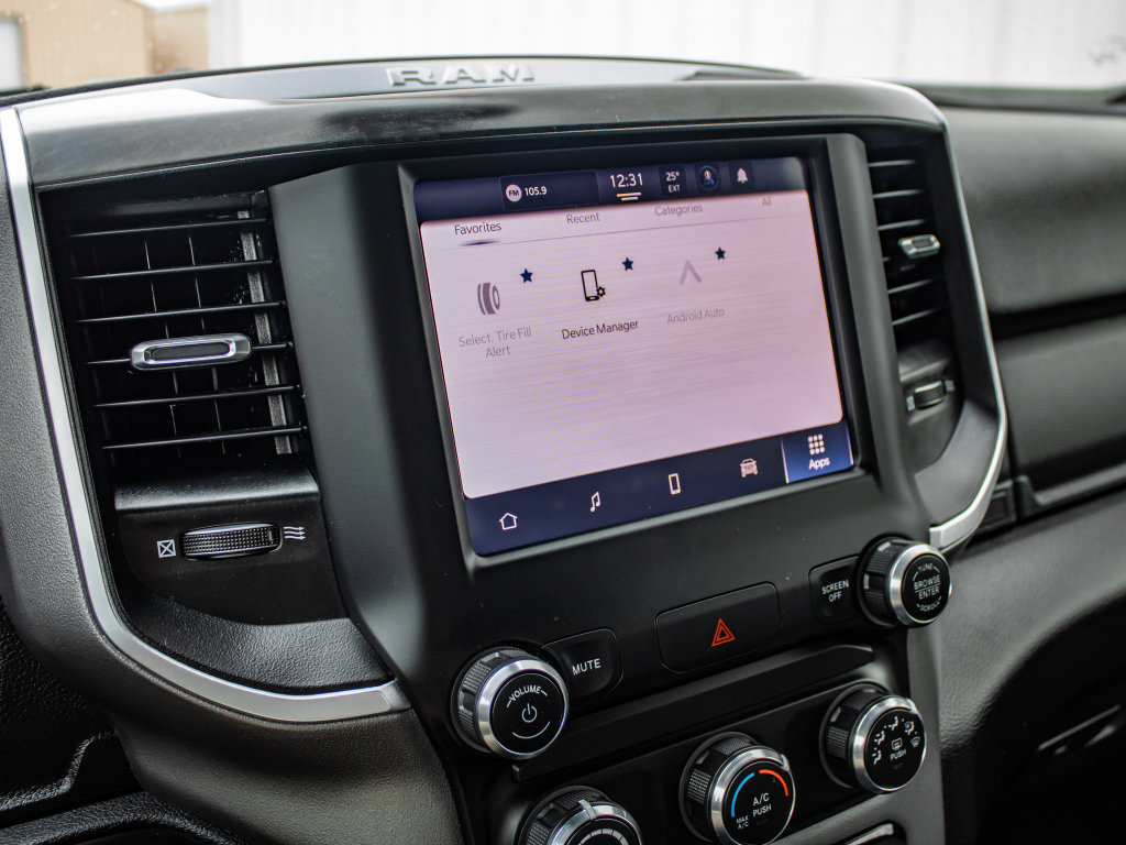 Used 2024 RAM 2500 Big Horn w/ Bed Utility Group image 30