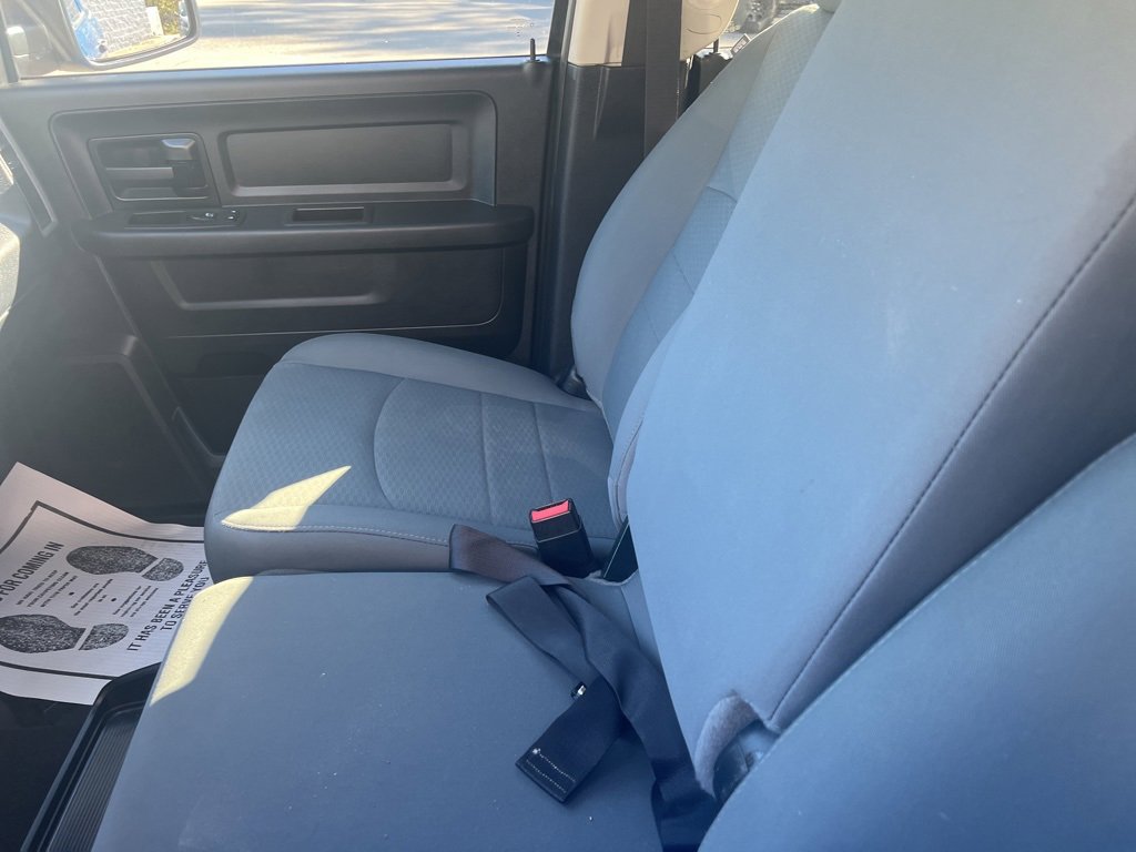 Used 2018 RAM 1500 Express w/ Express Value Package image 26